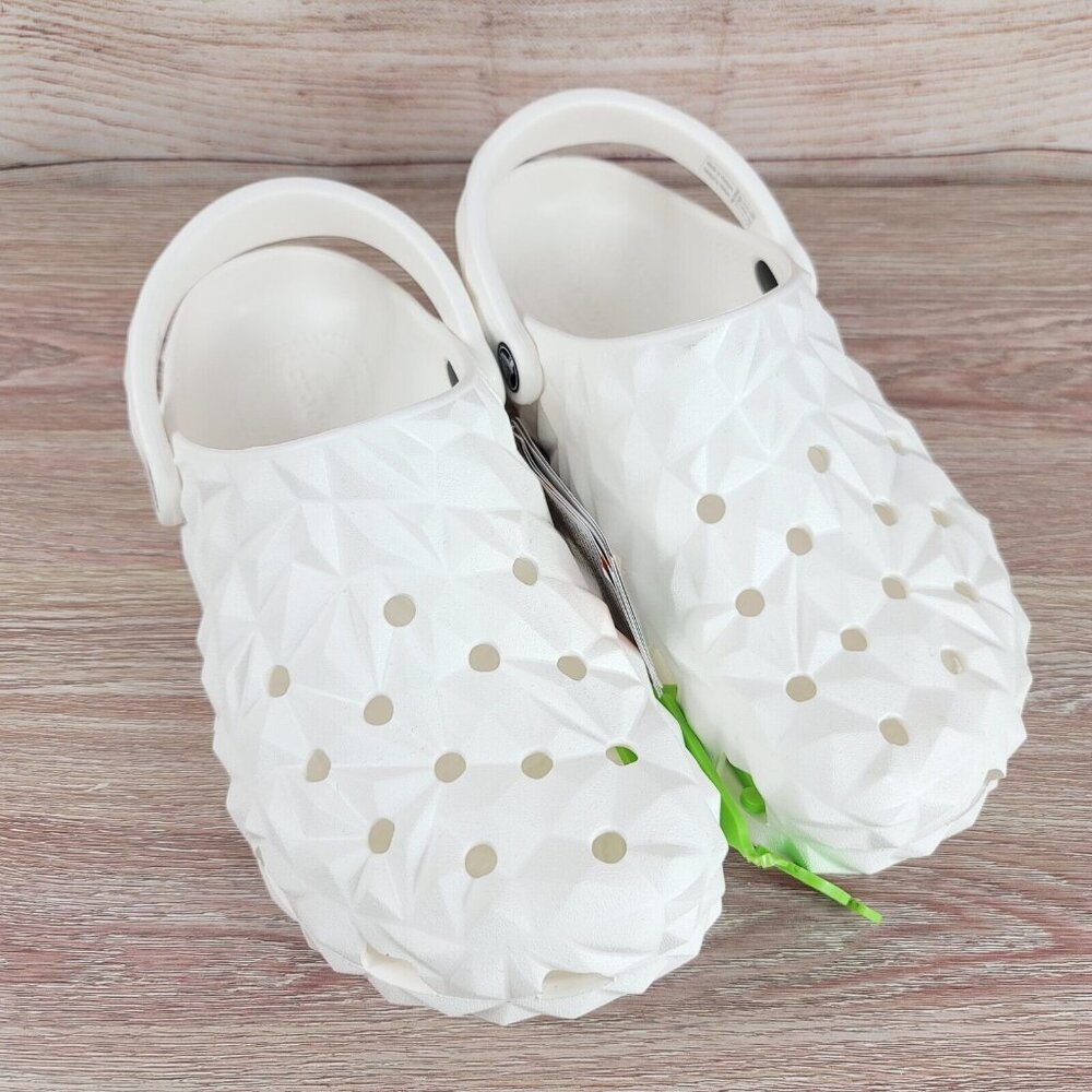 NEW Crocs Classic Geometric Clog Men's Size 11 Triple White Comfort Slip On Shoe